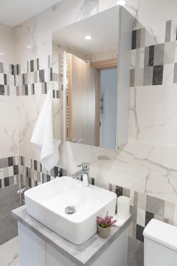 Ermis Apartment Atenas Exterior foto
